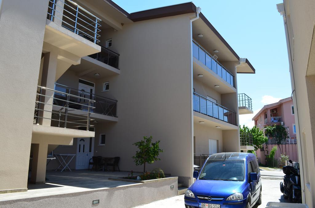 Apartments Md Lux 2 سوتوموري المظهر الخارجي الصورة